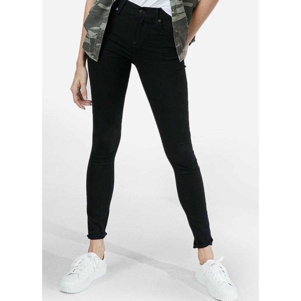 Express Mid Rise Legging